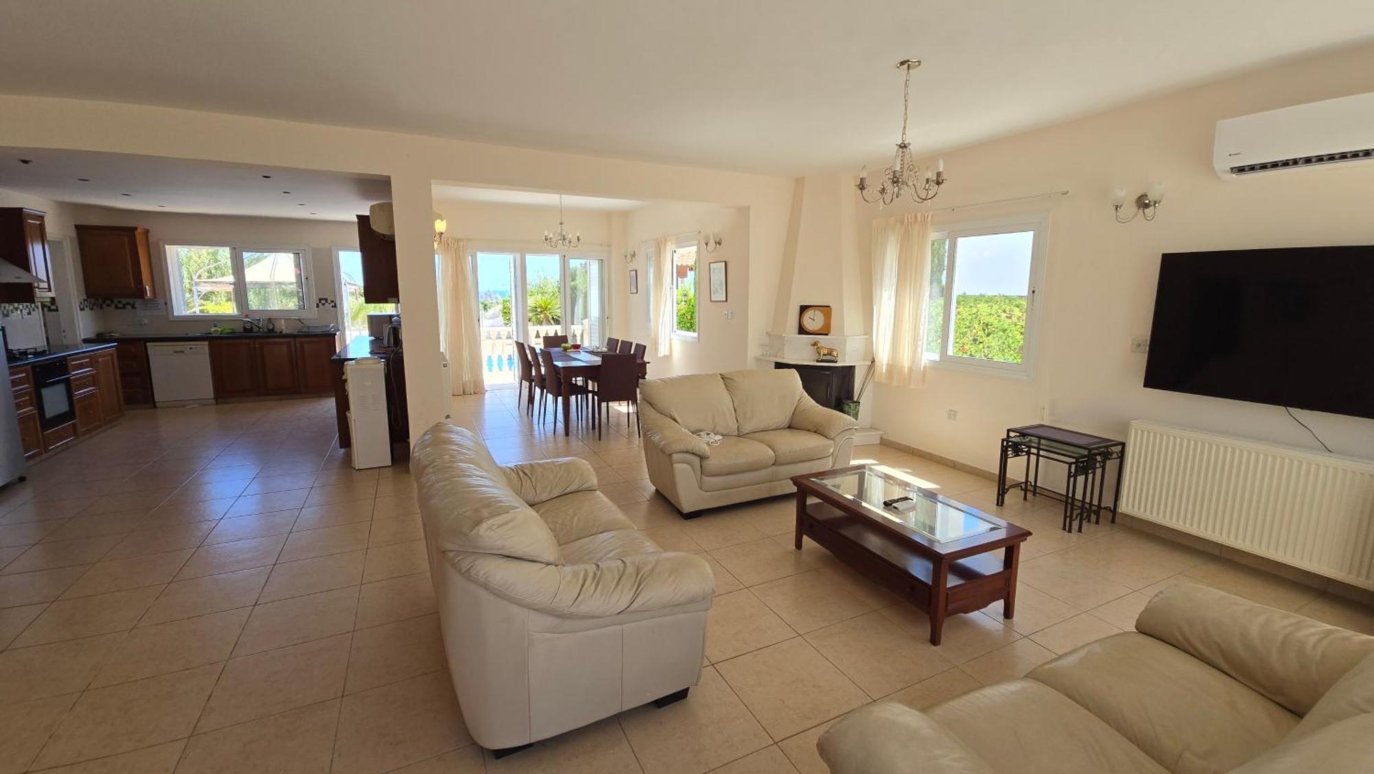 Villa Dafni Paralimni Exterior photo